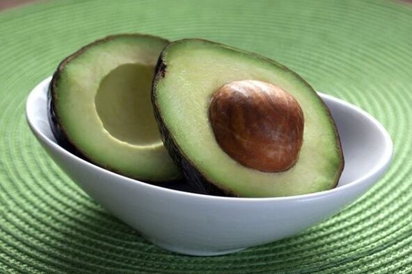 Avokado, koji sadrži omega-3 masne kiseline, u prehrani onih koji gube težinu